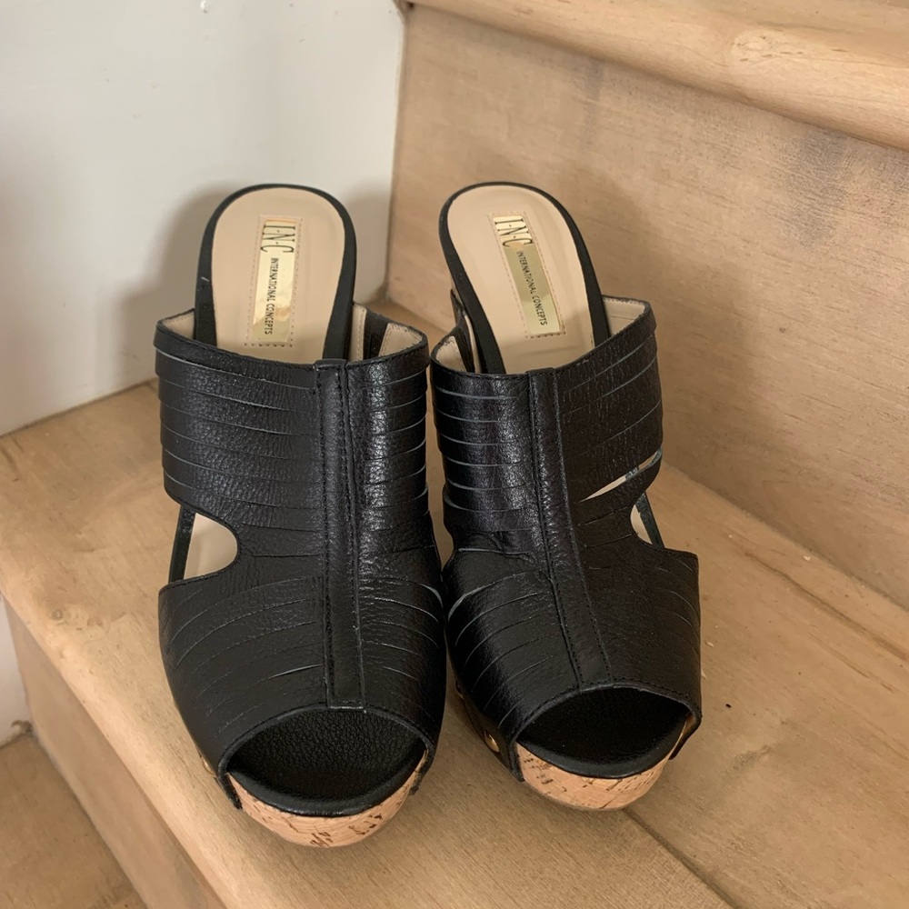 NWT  I.N.C. International. Leather Black Shoes.
